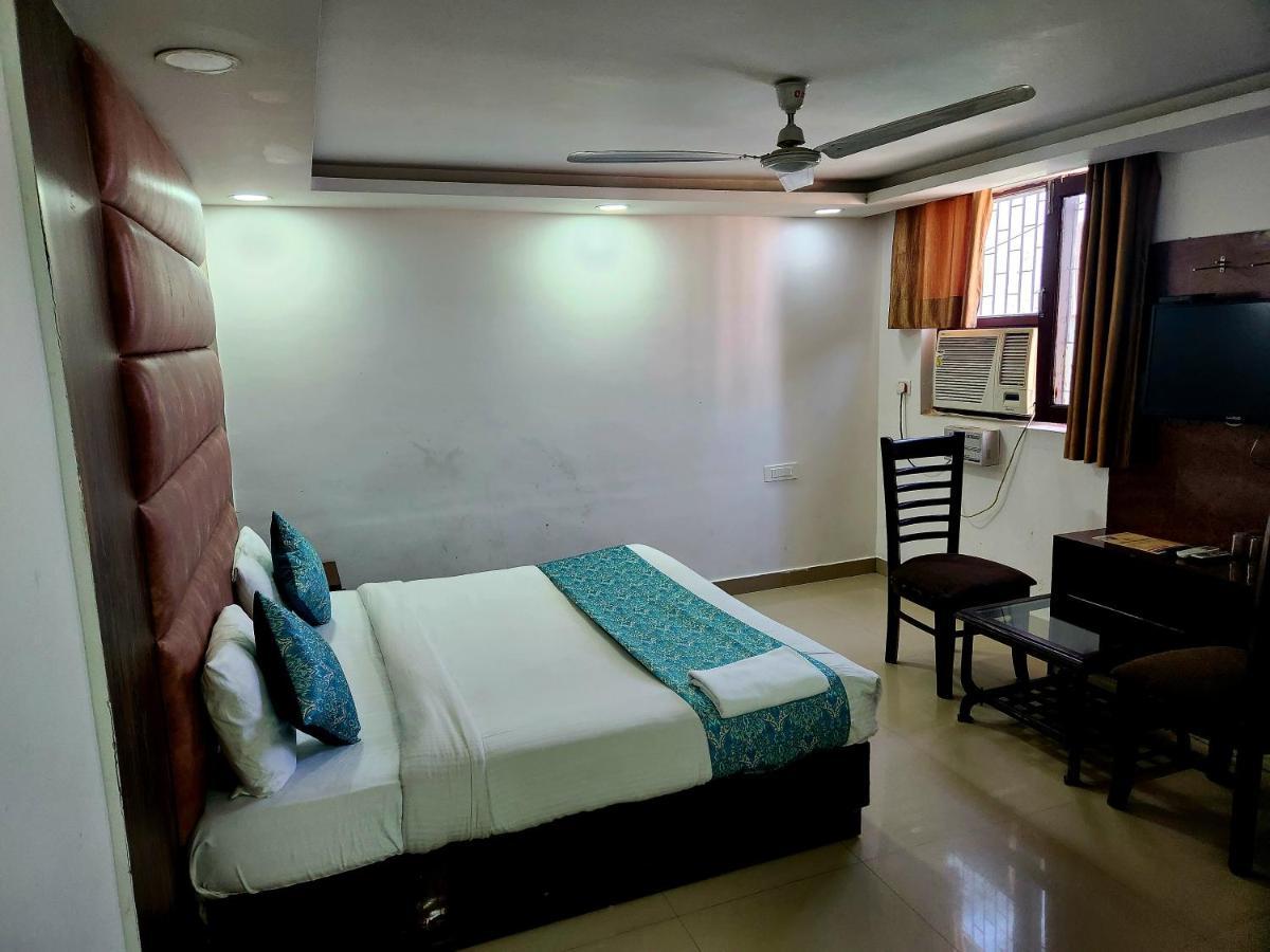 Hotel Krone Near Igi Airport Delhi นิวเดลี ภายนอก รูปภาพ